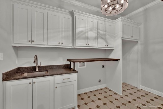 1113 Forest Trail Drive, Shreveport, LA 71106