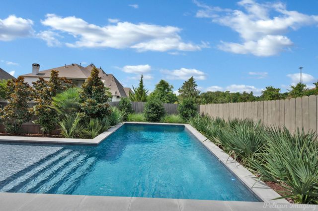 1113 Forest Trail Drive, Shreveport, LA 71106