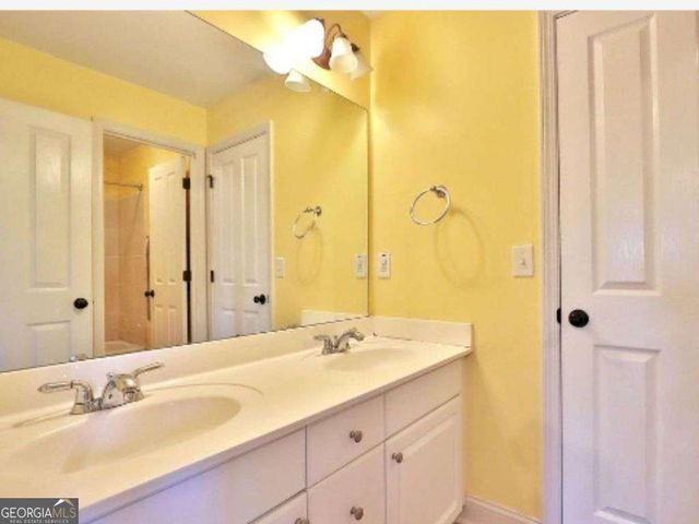 7095 Wakehurst Place, Cumming, GA 30040