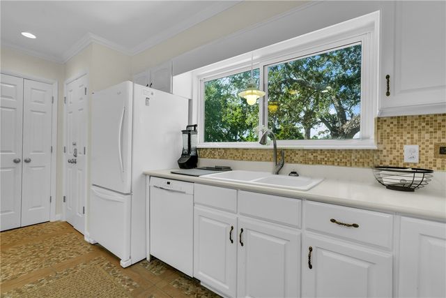 1308 Oak Street, St Simons Island, GA 31522