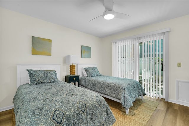 1308 Oak Street, St Simons Island, GA 31522