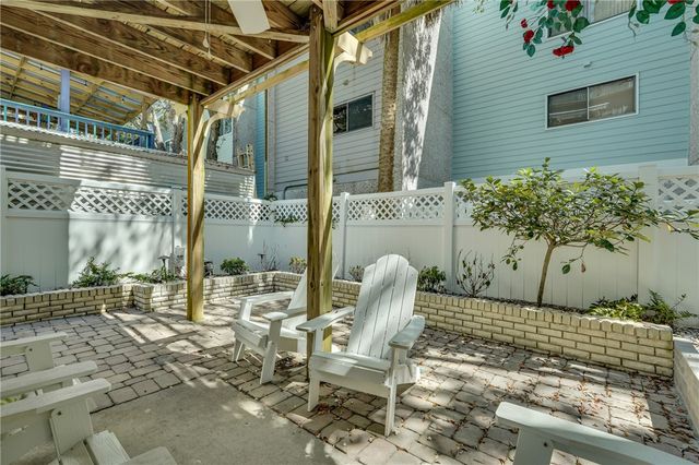 1308 Oak Street, St Simons Island, GA 31522