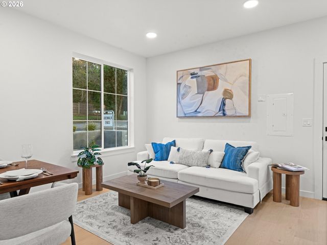 11075 Sw 61st Ave, Portland, OR 97219