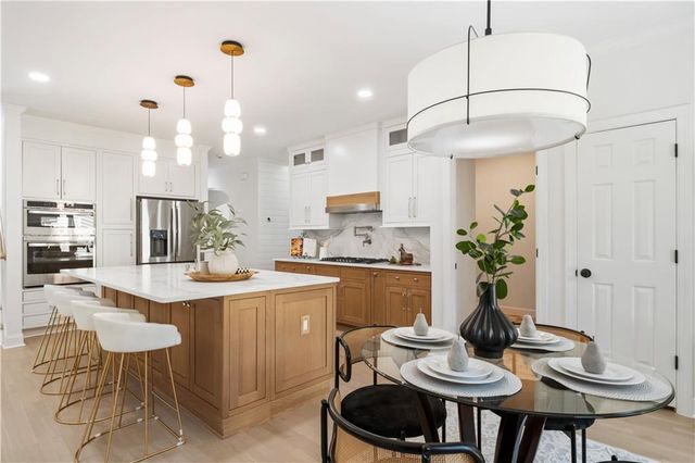 9890 Groomsbridge Road, Johns Creek, GA 30022
