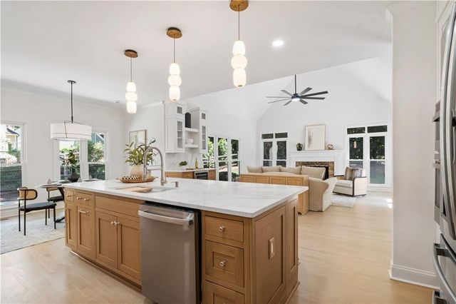 9890 Groomsbridge Road, Johns Creek, GA 30022