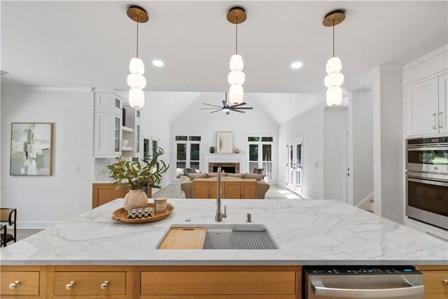 9890 Groomsbridge Road, Johns Creek, GA 30022