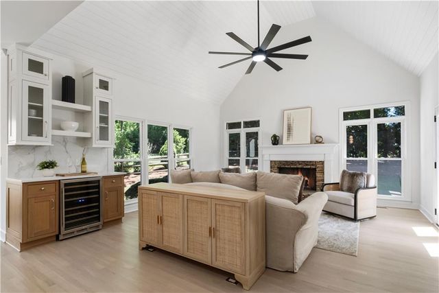 9890 Groomsbridge Road, Johns Creek, GA 30022