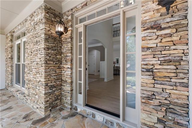 9890 Groomsbridge Road, Johns Creek, GA 30022