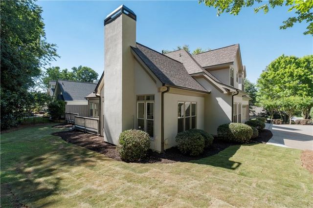 9890 Groomsbridge Road, Johns Creek, GA 30022