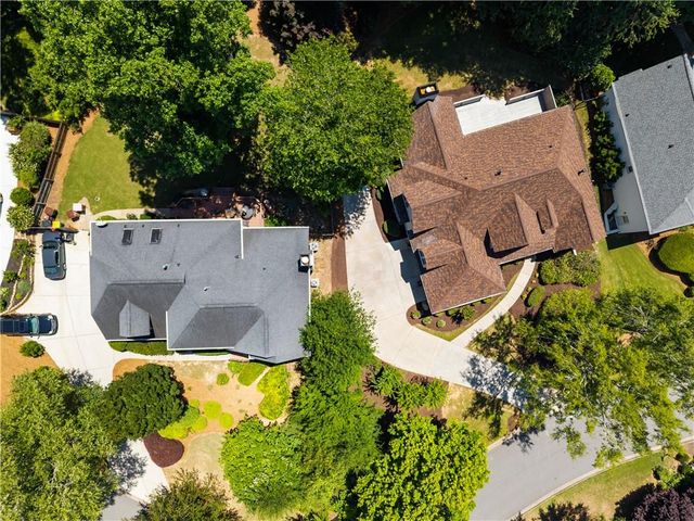 9890 Groomsbridge Road, Johns Creek, GA 30022