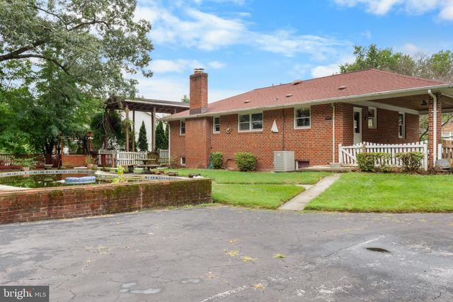5809 N HAZELWOOD AVE, Baltimore, MD 21206