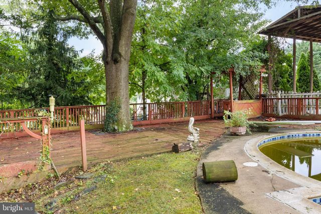 5809 N HAZELWOOD AVE, Baltimore, MD 21206