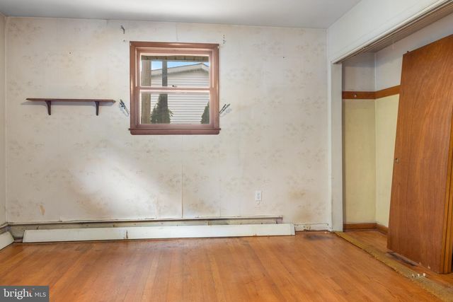 5809 N HAZELWOOD AVE, Baltimore, MD 21206