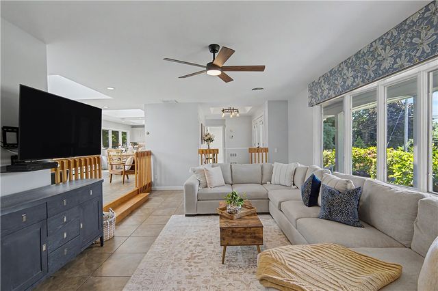 210 Wildflower Drive, Cranston, RI 02921