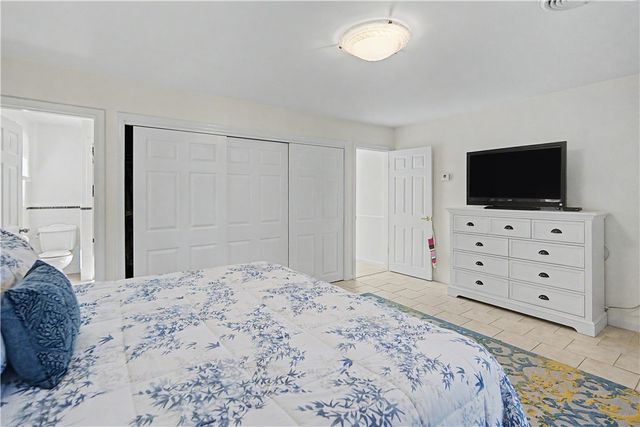 210 Wildflower Drive, Cranston, RI 02921