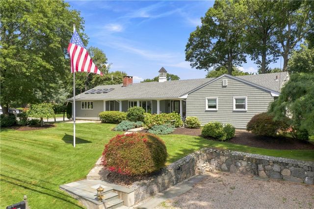 210 Wildflower Drive, Cranston, RI 02921