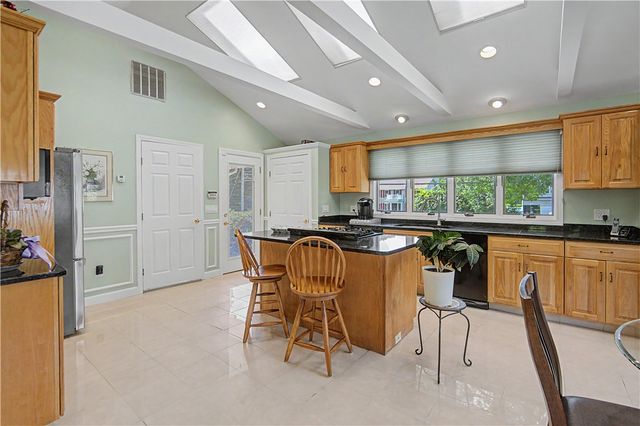 210 Wildflower Drive, Cranston, RI 02921