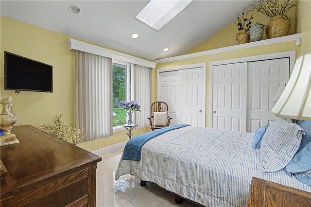 210 Wildflower Drive, Cranston, RI 02921