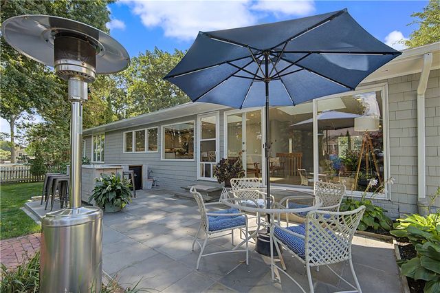 210 Wildflower Drive, Cranston, RI 02921