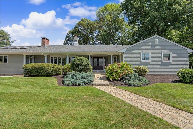 210 Wildflower Drive, Cranston, RI 02921