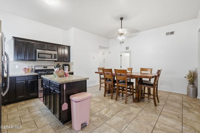 221 FLOR EUCHARIS Drive, Socorro, TX 79927