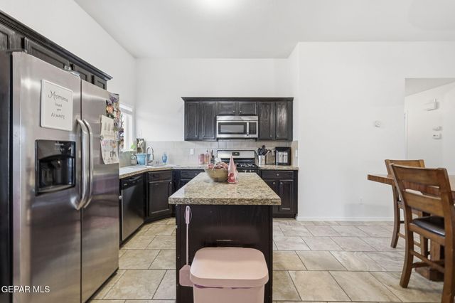 221 FLOR EUCHARIS Drive, Socorro, TX 79927