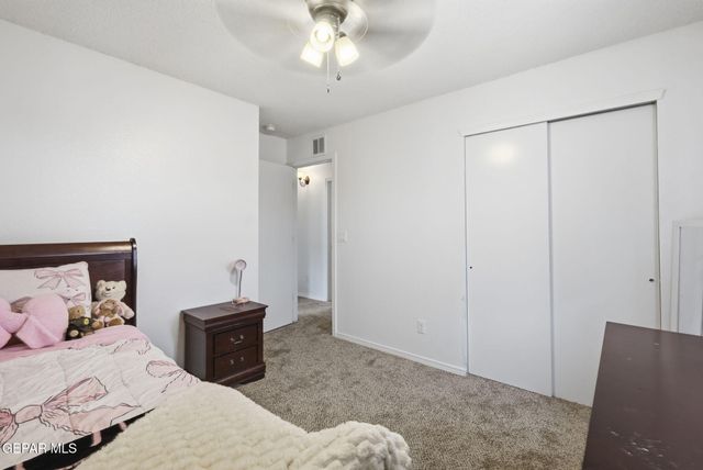 221 FLOR EUCHARIS Drive, Socorro, TX 79927