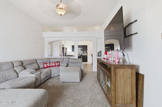 221 FLOR EUCHARIS Drive, Socorro, TX 79927