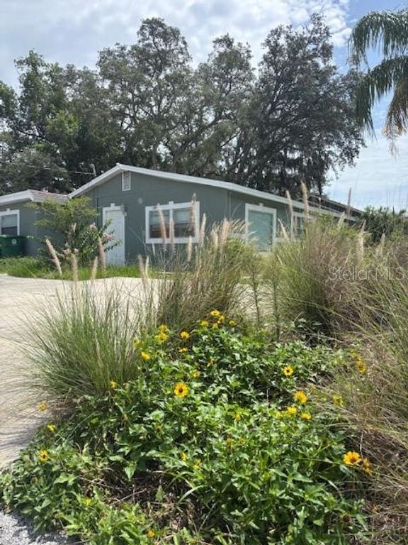 4700 SERENA DRIVE, Tampa, FL 33617