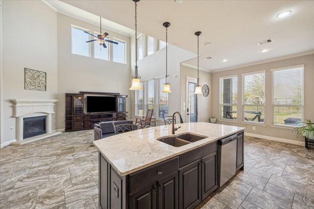 3525 Manor View Court, Pearland, TX 77584