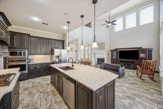 3525 Manor View Court, Pearland, TX 77584