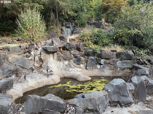 33423 TIMBER Ln, Eugene, OR 97405