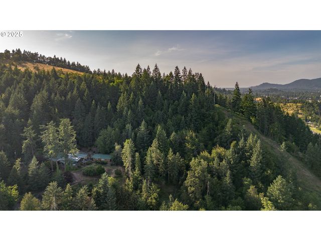 33423 TIMBER Ln, Eugene, OR 97405