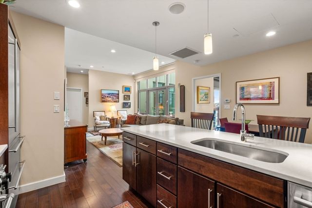 43 Westland Ave 605, Boston, MA 02115