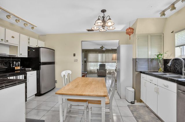 121 NW 28th Court, Pompano Beach, FL 33064