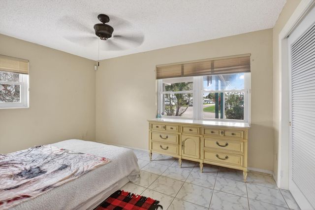 121 NW 28th Court, Pompano Beach, FL 33064