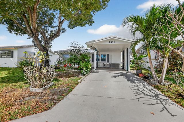 121 NW 28th Court, Pompano Beach, FL 33064