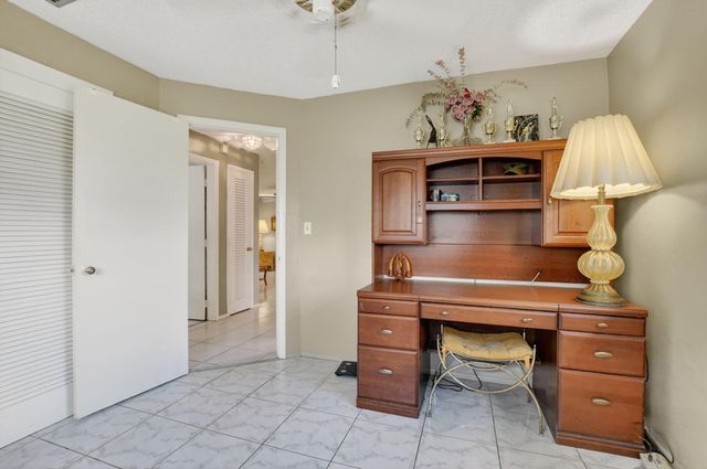 121 NW 28th Court, Pompano Beach, FL 33064