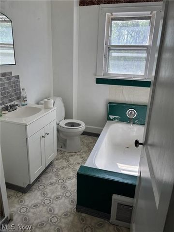 11371 Walnut Avenue NE, Alliance, OH 44601