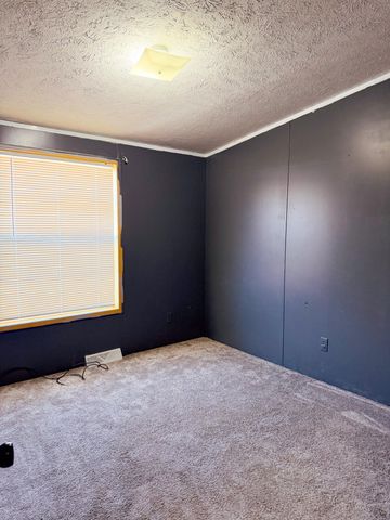 2040 Reo Avenue, Lincoln Park, MI 48146