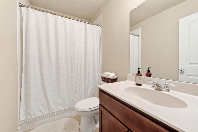2434 Hankinson Lane, Fate, TX 75189
