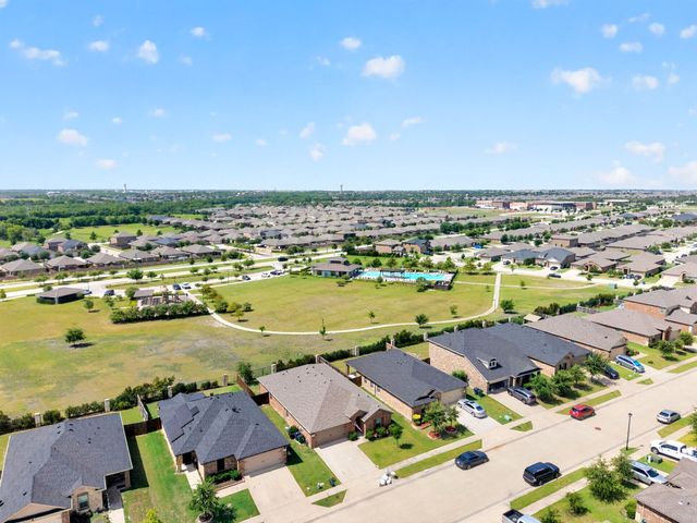 2434 Hankinson Lane, Fate, TX 75189