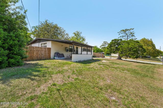 472 SIGSBEE Road, Orange Park, FL 32073