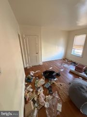 DUPLEX ON E 11TH ST, Wilmington, DE 19801