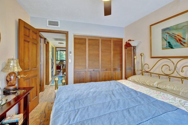 20606 NE 7th Court, Miami, FL 33179
