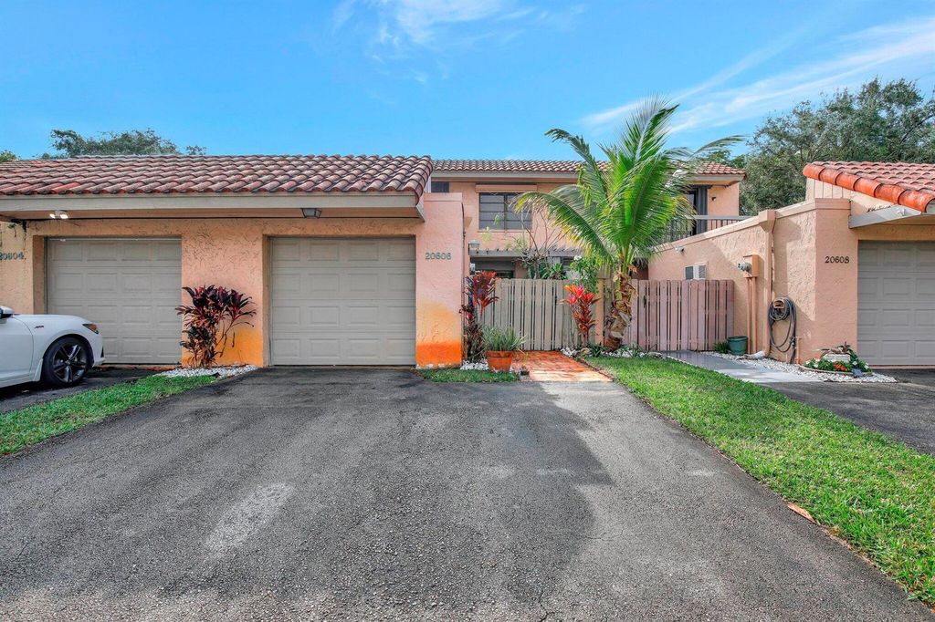 20606 NE 7th Court, Miami, FL 33179