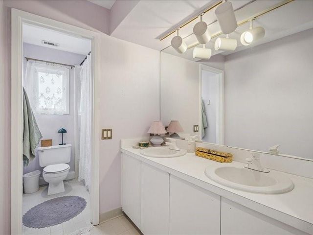 1369 Arlington Street 1369, Houston, TX 77008