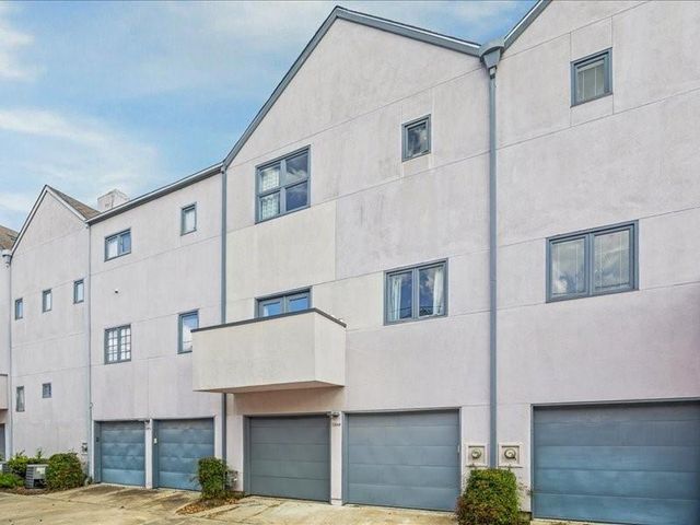 1369 Arlington Street 1369, Houston, TX 77008