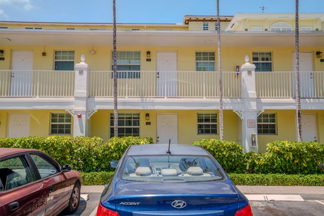 2660 NE 8th Avenue 106, Wilton Manors, FL 33334