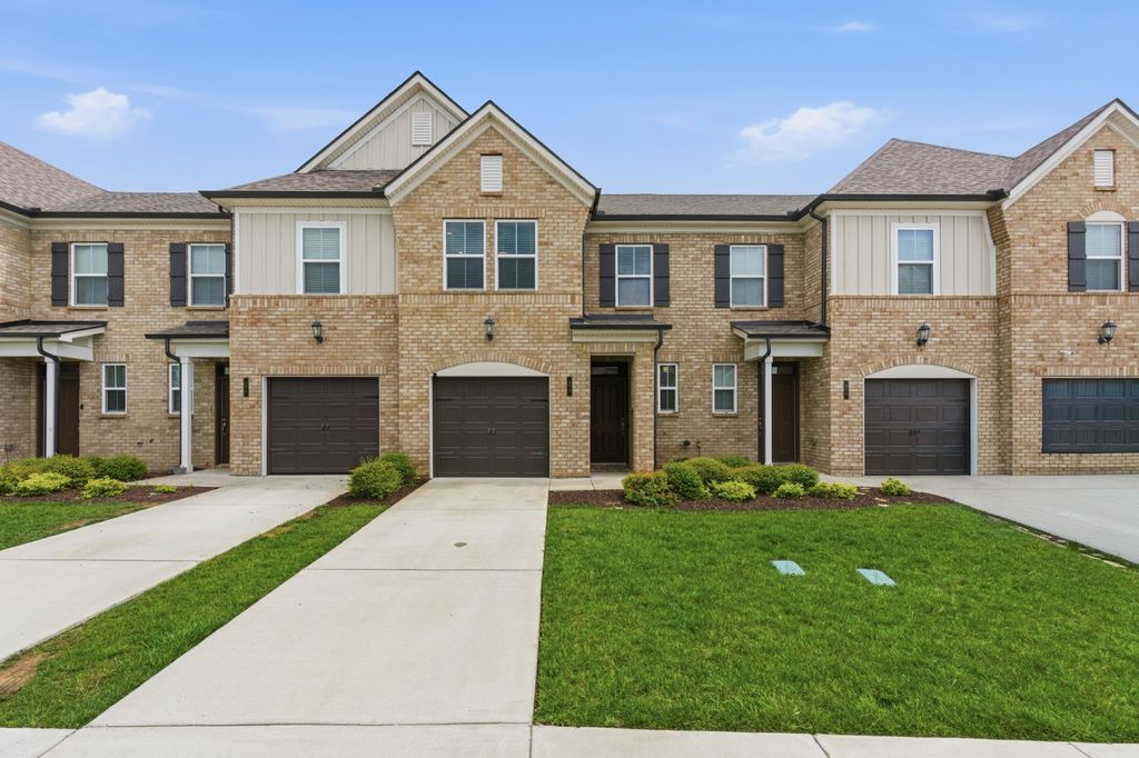 273 Netherlands Blvd, Lebanon, TN 37090